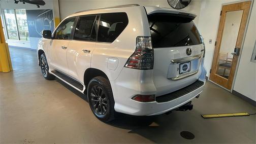 2023 Lexus GX 460 Premium