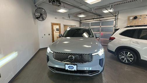 2026 Volvo XC90 Plus, B6 AWD Gas (mild hybrid), Gasoline, Bright, 7 Seats