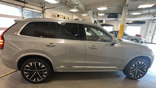 2026 Volvo XC90 Plus, B6 AWD Gas (mild hybrid), Gasoline, Bright, 7 Seats