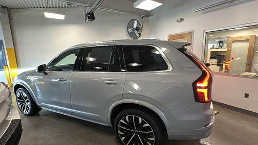 2026 Volvo XC90 Plus, B6 AWD Gas (mild hybrid), Gasoline, Bright, 7 Seats