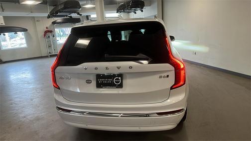 2025 Volvo XC90 B6 Plus 7-Seater