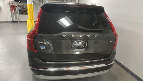 2022 Volvo XC90 T6 Inscription