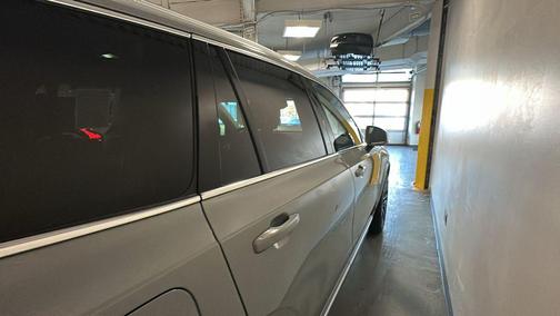 2026 Volvo XC90 Plus, B6 AWD Gas (mild hybrid), Gasoline, Bright, 7 Seats