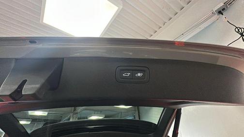 2026 Volvo XC90 Plus, B6 AWD Gas (mild hybrid), Gasoline, Bright, 7 Seats