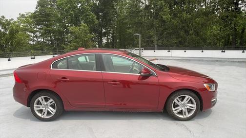 2015 Volvo S60 T5 Platinum