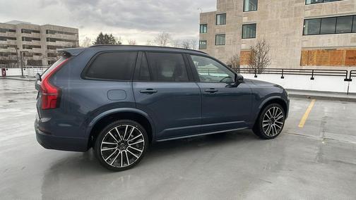 2026 Volvo XC90 Ultra Dark Theme