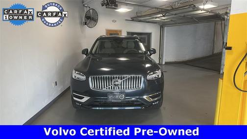 2024 Volvo XC90 B5 Plus Bright Theme