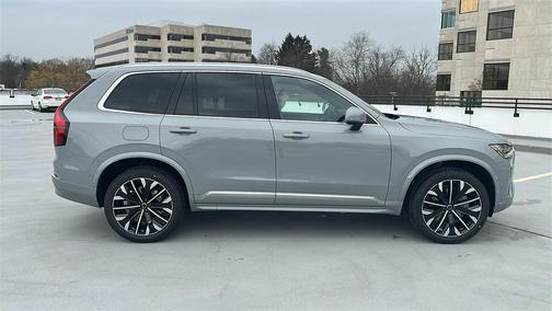 2026 Volvo XC90 Plus, B6 AWD Gas (mild hybrid), Gasoline, Bright, 6 Seats