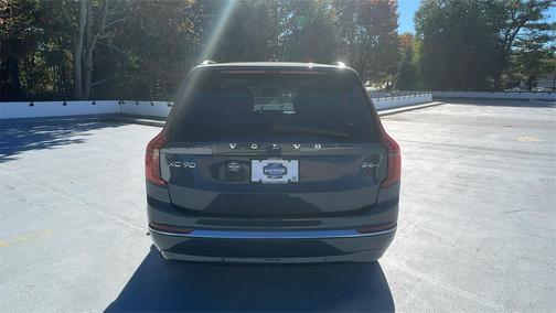 2026 Volvo XC90 B6 Ultra 7-Seater
