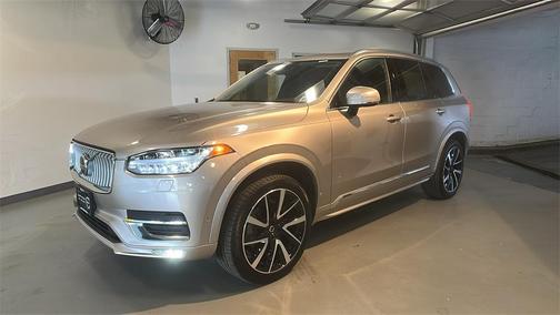 2024 Volvo XC90 B6 Plus Bright Theme 7-Seater