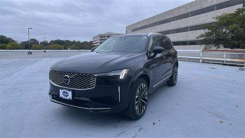 2026 Volvo XC90 B6 Plus 7-Seater