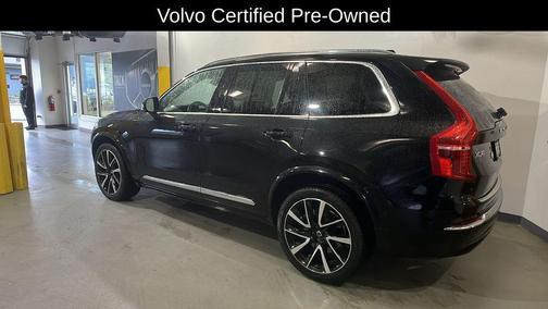 Onyx Black Metallic 2023 Volvo XC90 B5 Plus