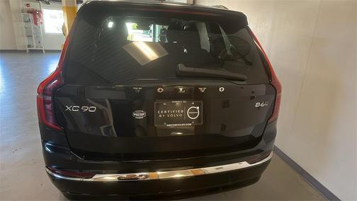 2025 Volvo XC90 B6 Plus 7-Seater