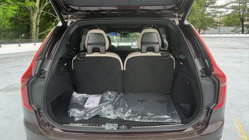 2025 Volvo XC90 B6 Ultra