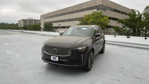 2025 Volvo XC90 B6 Ultra