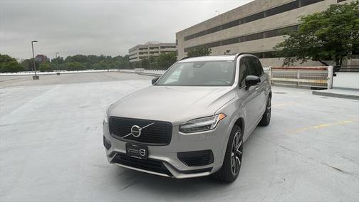2023 Volvo XC90 Recharge Plug-In Hybrid T8 Plus Dark Theme 7-Seater
