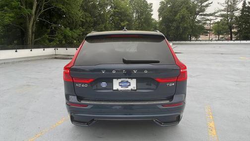 2025 Volvo XC60 Plug-In Hybrid T8 Plus