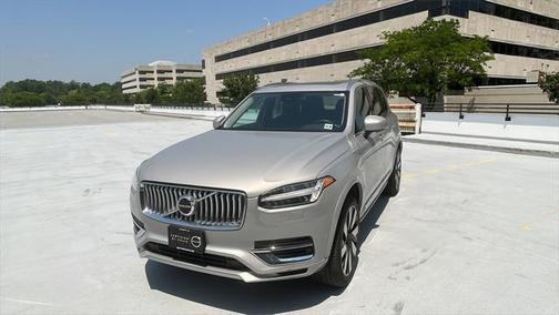 2024 Volvo XC90 Recharge Plug-In Hybrid T8 Plus Bright Theme 7-Seater