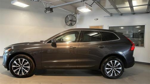 2023 Volvo XC60 B5 Core