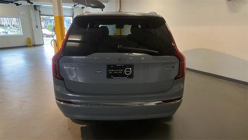 2025 Volvo XC90 B5 Plus 7-Seater