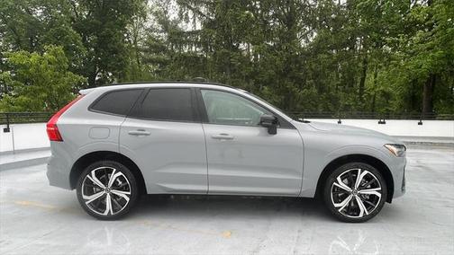 2025 Volvo XC60 Plug-In Hybrid T8 Ultra