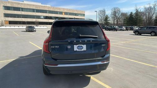 2026 Volvo XC90 Core, B5 AWD Gas (mild hybrid), Gasoline, Bright, 7 Seats