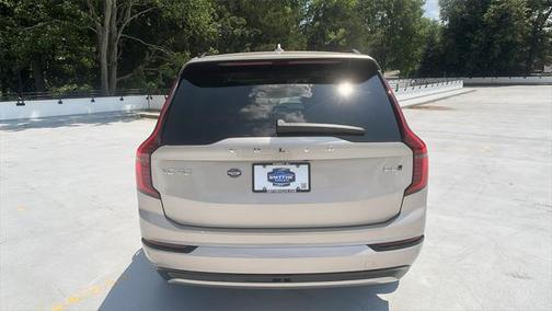 2026 Volvo XC90 B6 Ultra Dark Theme 6-Seater