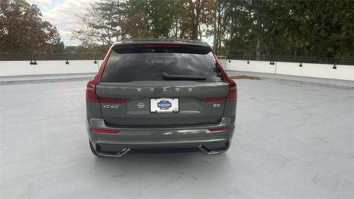 2026 Volvo XC60 B5 Core