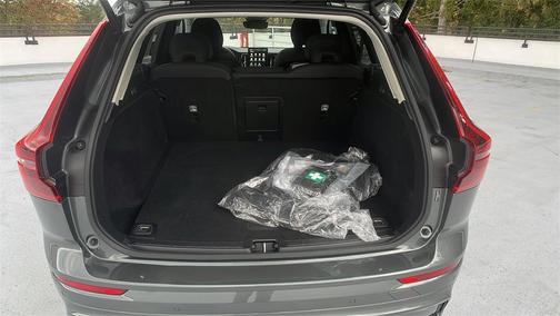 2026 Volvo XC60 B5 Core