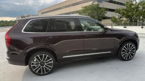 2025 Volvo XC90 B6 Ultra