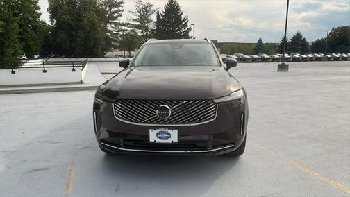 2025 Volvo XC90 B6 Ultra