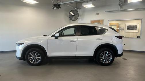 2023 Mazda CX-5 2.5 S Preferred Package
