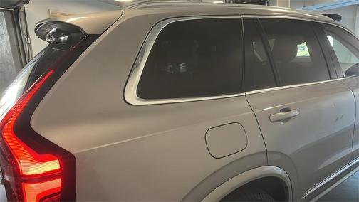 2025 Volvo XC90 B5 Plus 7-Seater