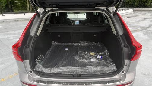 2025 Volvo XC60 B5 Core