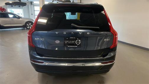 2024 Volvo XC90 B5 Plus Bright Theme