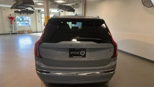 2025 Volvo XC90 B6 Plus 7-Seater