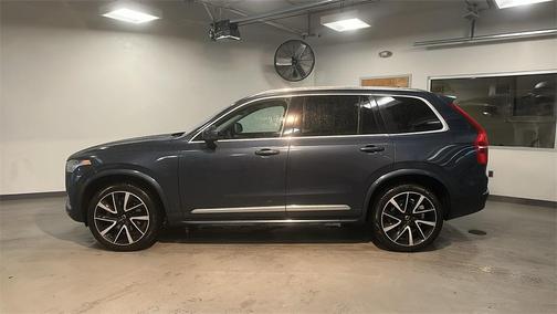 2023 Volvo XC90 B6 Plus 6-Seater