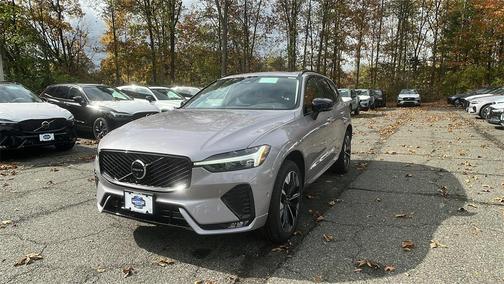 2026 Volvo XC60 B5 Plus