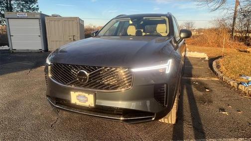 2025 Volvo XC90 B6 Ultra