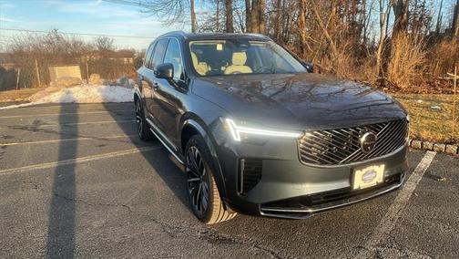 2025 Volvo XC90 B6 Ultra