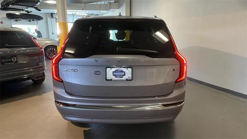 2026 Volvo XC90 B5 Core