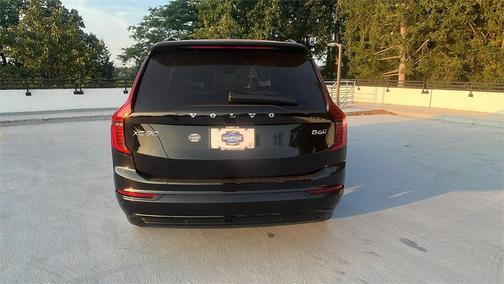 2026 Volvo XC90 B6 Ultra Dark Theme 7-Seater