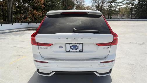 2025 Volvo XC60 B5 Plus