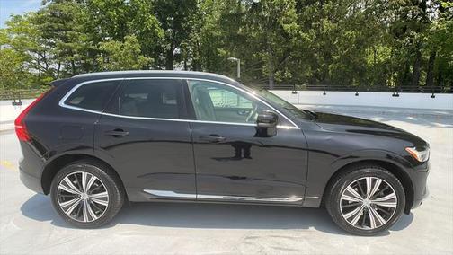 2022 Volvo XC60 B5 Inscription