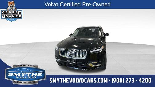 Onyx Black Metallic 2023 Volvo XC90 B5 Plus