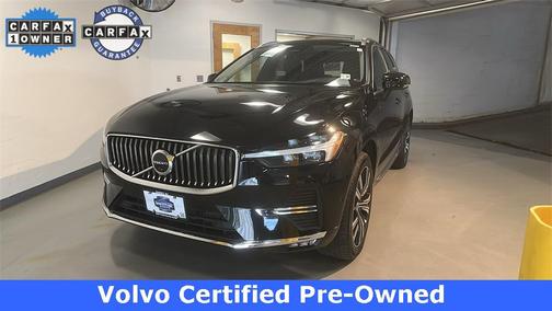 2022 Volvo XC60 B5 Inscription