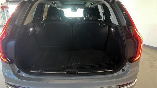 2025 Volvo XC90 B6 Plus 7-Seater