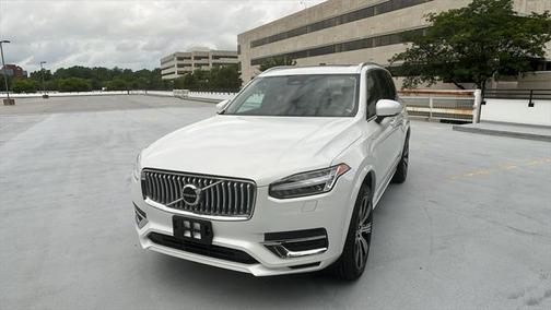 2023 Volvo XC90 Recharge Plug-In Hybrid T8 Plus Bright Theme 7-Seater