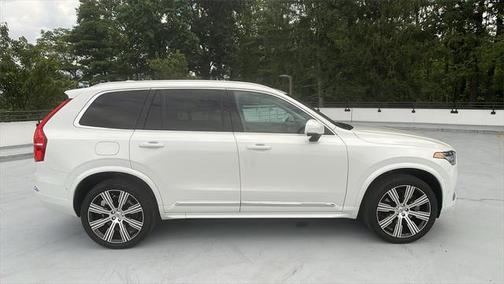 2023 Volvo XC90 Recharge Plug-In Hybrid T8 Plus Bright Theme 7-Seater