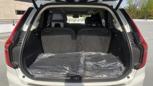 2025 Volvo XC90 Plug-In Hybrid T8 Plus 7-Seater